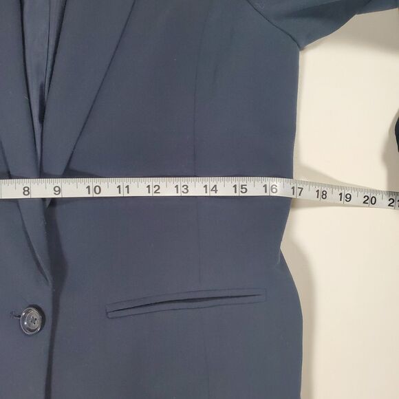 Michael Kors Women’s Blazer Size 4 Navy Blue Ruched 3/4 Sleeve Lined Classic - Picture 9 of 13